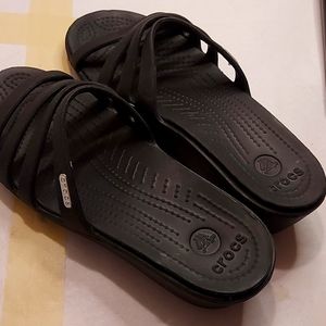 Crocs Slippers Size 6